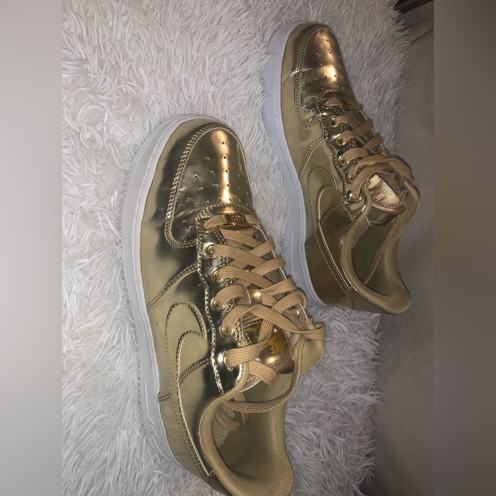 Gold Nike Af1 🪐